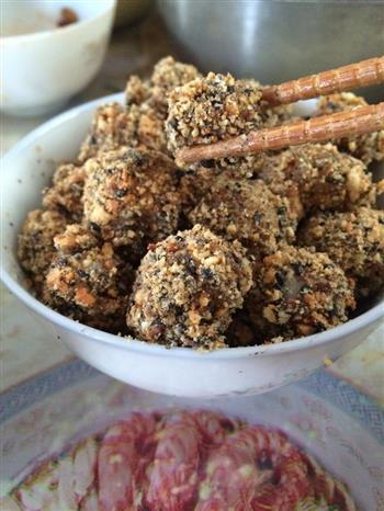 花生芝麻碎裹汤圆怎么做，花生芝麻碎裹汤圆怎么做好吃，花生芝麻碎裹汤圆做法