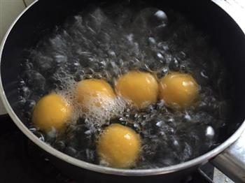 南瓜汤圆-一人食怎么做，南瓜汤圆-一人食怎么做好吃，南瓜汤圆-一人食做法
