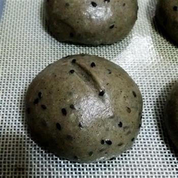 黑芝麻糊软面包怎么做，黑芝麻糊软面包怎么做好吃，黑芝麻糊软面包做法