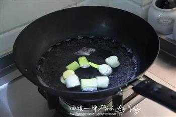 咖喱海苔小肉酥怎么做，咖喱海苔小肉酥怎么做好吃，咖喱海苔小肉酥做法