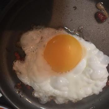 自制手抓饼怎么做，自制手抓饼怎么做好吃，自制手抓饼做法