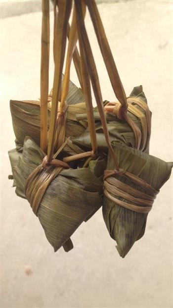 4角迷你粽-蜜枣红豆葡萄干怎么做，4角迷你粽-蜜枣红豆葡萄干怎么做好吃，4角迷你粽-蜜枣红豆葡萄干做法