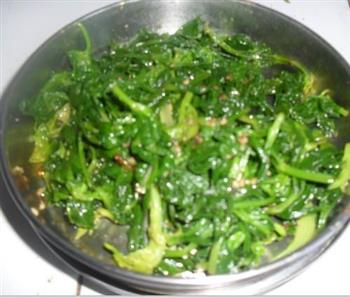 香香芹菜叶怎么做，香香芹菜叶怎么做好吃，香香芹菜叶做法
