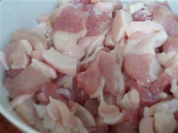 咸肉粽子怎么做，咸肉粽子怎么做好吃，咸肉粽子做法