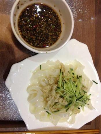 味道超赞的凉皮怎么做，味道超赞的凉皮怎么做好吃，味道超赞的凉皮做法