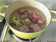 牛尾萝卜汤怎么做，牛尾萝卜汤怎么做好吃，牛尾萝卜汤做法