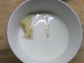 巧克力慕斯蛋糕怎么做，巧克力慕斯蛋糕怎么做好吃，巧克力慕斯蛋糕做法