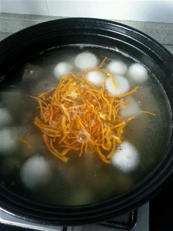 蛹虫草排骨煲一广式靓汤怎么做，蛹虫草排骨煲一广式靓汤怎么做好吃，蛹虫草排骨煲一广式靓汤做法