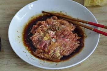 奶酪板栗烤鸡肉怎么做，奶酪板栗烤鸡肉怎么做好吃，奶酪板栗烤鸡肉做法