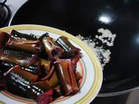 黄鳝炒通心菜怎么做，黄鳝炒通心菜怎么做好吃，黄鳝炒通心菜做法
