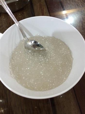 西米牛奶椰汁糕怎么做，西米牛奶椰汁糕怎么做好吃，西米牛奶椰汁糕做法