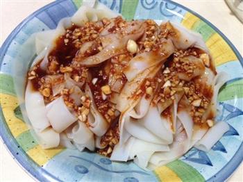 西北风味凉皮怎么做，西北风味凉皮怎么做好吃，西北风味凉皮做法