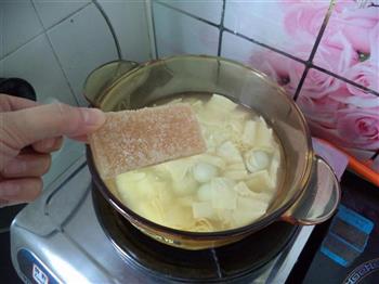 鹌鹑蛋白果糖水怎么做，鹌鹑蛋白果糖水怎么做好吃，鹌鹑蛋白果糖水做法