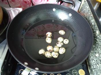 鹌鹑蛋白果糖水怎么做，鹌鹑蛋白果糖水怎么做好吃，鹌鹑蛋白果糖水做法
