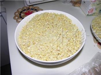 纯天然桂花绿豆糕怎么做，纯天然桂花绿豆糕怎么做好吃，纯天然桂花绿豆糕做法
