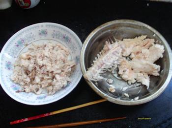 自制鱼肉松怎么做，自制鱼肉松怎么做好吃，自制鱼肉松做法