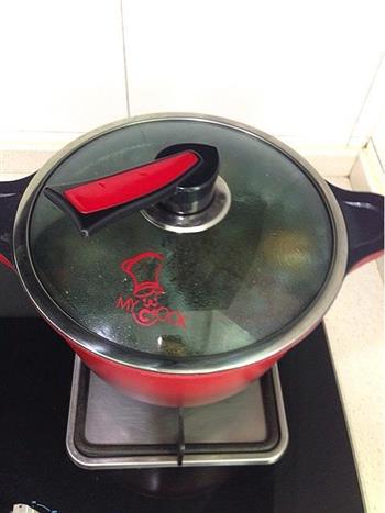 手撕麻辣牛肉条怎么做，手撕麻辣牛肉条怎么做好吃，手撕麻辣牛肉条做法