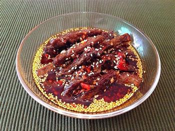 手撕麻辣牛肉条怎么做，手撕麻辣牛肉条怎么做好吃，手撕麻辣牛肉条做法