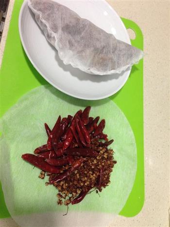 手撕麻辣牛肉条怎么做，手撕麻辣牛肉条怎么做好吃，手撕麻辣牛肉条做法