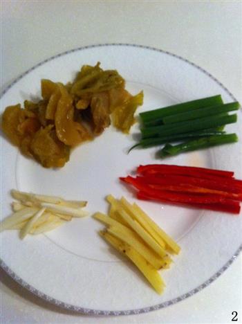 贡菜半煎煮马鲛怎么做，贡菜半煎煮马鲛怎么做好吃，贡菜半煎煮马鲛做法