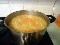 豆腐魔芋丝大酱汤怎么做，豆腐魔芋丝大酱汤怎么做好吃，豆腐魔芋丝大酱汤做法