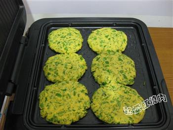 花椒芽玉米饼怎么做，花椒芽玉米饼怎么做好吃，花椒芽玉米饼做法