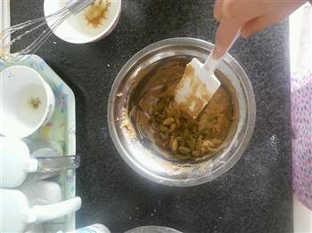 葡萄干软香小饼怎么做，葡萄干软香小饼怎么做好吃，葡萄干软香小饼做法