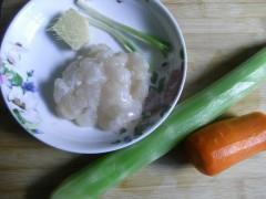 虾仁炒莴苣胡萝卜怎么做，虾仁炒莴苣胡萝卜怎么做好吃，虾仁炒莴苣胡萝卜做法