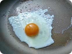 鸡排三明治怎么做，鸡排三明治怎么做好吃，鸡排三明治做法
