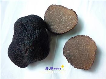 松露奶酪牛排怎么做，松露奶酪牛排怎么做好吃，松露奶酪牛排做法
