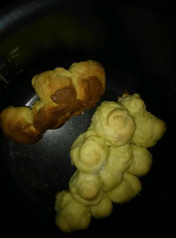 电饭锅面包怎么做，电饭锅面包怎么做好吃，电饭锅面包做法