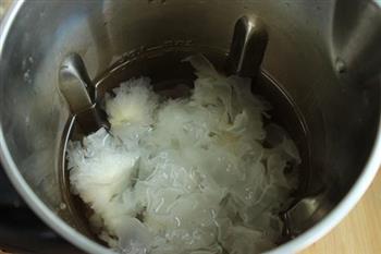 红米银耳羹怎么做，红米银耳羹怎么做好吃，红米银耳羹做法