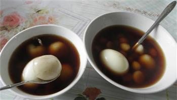 红糖醪糟汤圆怎么做，红糖醪糟汤圆怎么做好吃，红糖醪糟汤圆做法