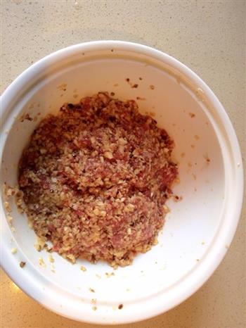 牛肉三鲜春卷怎么做，牛肉三鲜春卷怎么做好吃，牛肉三鲜春卷做法