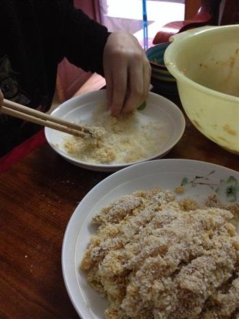 黄金炸蟹柳怎么做，黄金炸蟹柳怎么做好吃，黄金炸蟹柳做法