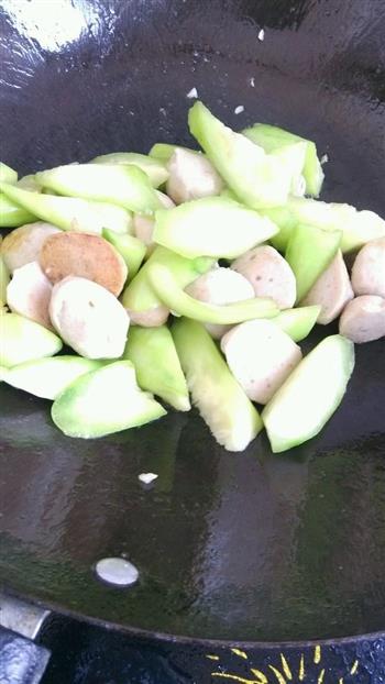 丝瓜豆腐肉丸汤怎么做，丝瓜豆腐肉丸汤怎么做好吃，丝瓜豆腐肉丸汤做法