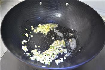 焗烤口蘑鹌鹑蛋怎么做，焗烤口蘑鹌鹑蛋怎么做好吃，焗烤口蘑鹌鹑蛋做法