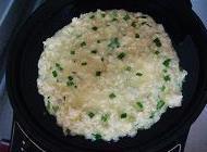 鸡蛋米饭饼怎么做，鸡蛋米饭饼怎么做好吃，鸡蛋米饭饼做法