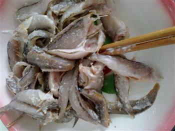 食心食意-香辣小鱼怎么做，食心食意-香辣小鱼怎么做好吃，食心食意-香辣小鱼做法