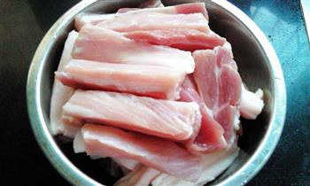 传统蛋黄五香咸肉粽子怎么做，传统蛋黄五香咸肉粽子怎么做好吃，传统蛋黄五香咸肉粽子做法