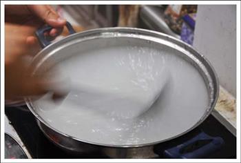 冰爽水晶凉粉怎么做，冰爽水晶凉粉怎么做好吃，冰爽水晶凉粉做法