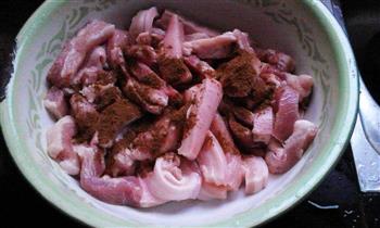 传统蛋黄五香咸肉粽子怎么做，传统蛋黄五香咸肉粽子怎么做好吃，传统蛋黄五香咸肉粽子做法