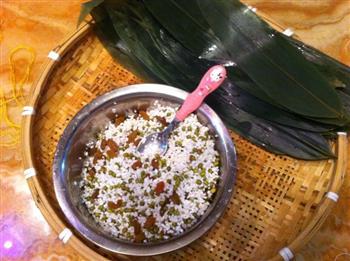 绿豆葡萄干粽子怎么做，绿豆葡萄干粽子怎么做好吃，绿豆葡萄干粽子做法