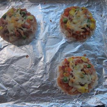 米饭披萨怎么做，米饭披萨怎么做好吃，米饭披萨做法