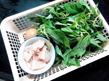 麻叶生滚鱼腩汤怎么做，麻叶生滚鱼腩汤怎么做好吃，麻叶生滚鱼腩汤做法