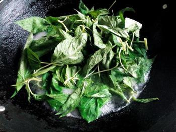 麻叶生滚鱼腩汤怎么做，麻叶生滚鱼腩汤怎么做好吃，麻叶生滚鱼腩汤做法