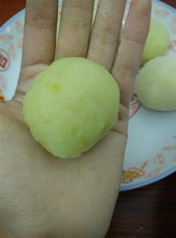 蟹柳土豆丸子怎么做，蟹柳土豆丸子怎么做好吃，蟹柳土豆丸子做法