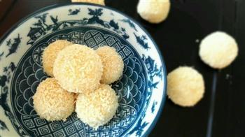 木糖醇椰蓉球怎么做，木糖醇椰蓉球怎么做好吃，木糖醇椰蓉球做法
