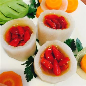 冰糖枸杞白萝卜盅怎么做，冰糖枸杞白萝卜盅怎么做好吃，冰糖枸杞白萝卜盅做法