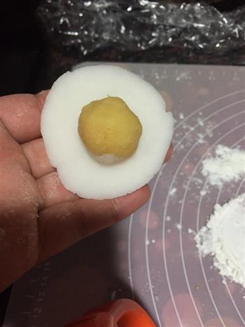 奶黄水晶糕怎么做，奶黄水晶糕怎么做好吃，奶黄水晶糕做法
